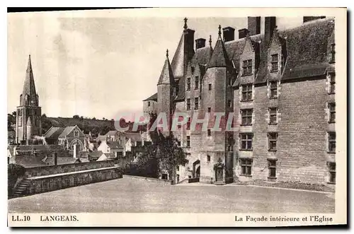 Cartes postales Langeais La Facade inteieure et l'Eglise