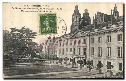 Cartes postales Tours Le Musee vue d'ensemble et les Jardins