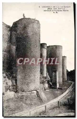 Cartes postales Loches Le Donjon attribue a Foulques Nerra