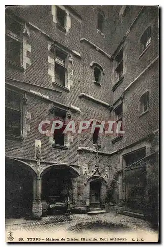 Ansichtskarte AK Tours Maison de Tristan l'Hermite Cour interieure