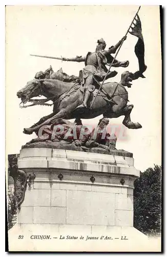 Ansichtskarte AK Chinon La Statue de Jeanne d'Arc