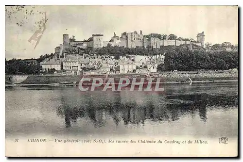 Ansichtskarte AK Chinon Vue generale cote S O des ruines des Chateaux du Coudray et du Milieu