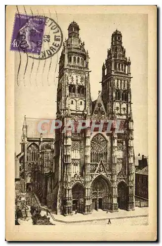 Cartes postales Tours L et L Cathedrale St Gatien Construite durant 3 siecles de 1170 a 1547 la Tour Nord d'une