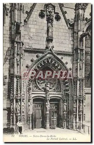 Cartes postales Tours Notre Dame la Riche Le Portail Lateral