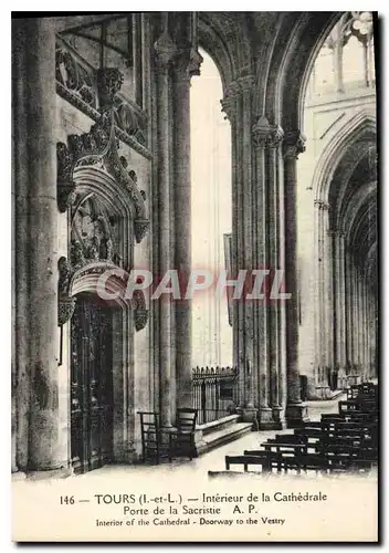 Cartes postales Tours I et L Interieur de la Cathedrale Porte de la Sacriste