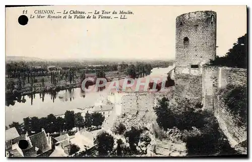 Ansichtskarte AK Chinon le Chateau la Tour du Moulin le Mur Romain et la Vallee de la Vienne