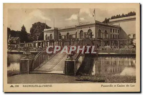 Cartes postales Bagnoles de l'Orne Passerelle et Casino du Lac