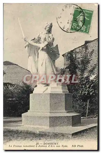 Cartes postales Domremy La France remellant a Jeanne D'Arc son Epee
