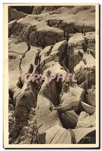 Cartes postales La Douce France Massif du Mont Blanc Les Grandes Jorasses Crevasses du Glacier de Planpansiere