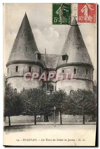 Cartes postales Beauvais Les Tours du Palais de Justice