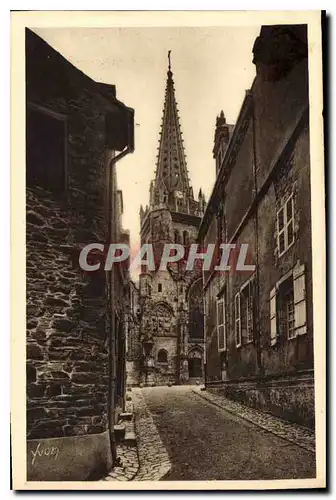 Cartes postales Vitre I'Ile et Vilaine Une Vieille rue avec echappee sur