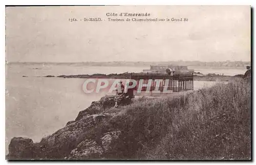 Cartes postales St Malo Tombeau de Chateaubriand sur le Grand Be