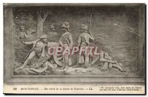 Ansichtskarte AK Montereau Bas relief de la Statue de Napoleon