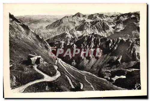 Ansichtskarte AK Les Pyrenees Route du Pic du Midi Chalet refure du Laquet