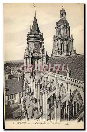 Ansichtskarte AK Evreux La Cathedrale Les Tours