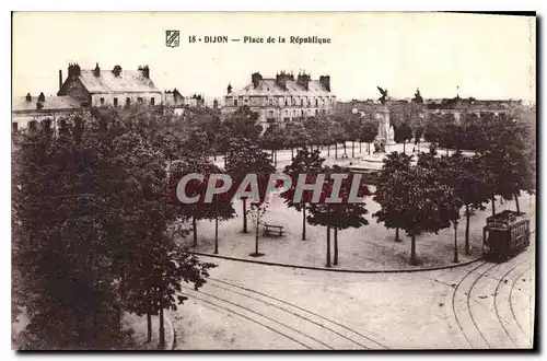 Ansichtskarte AK Dijon Place de la Republique Tramway