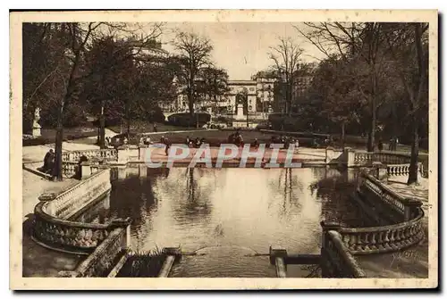 Ansichtskarte AK Dijon Cote d'Or Chateau d'Eau et Place d'Arcy