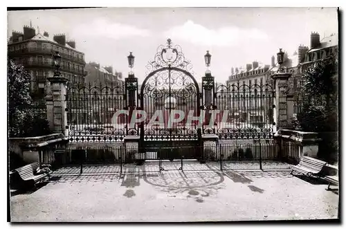 Cartes postales Dijon Cote d'Or Les grilles de l'entree du Jardin Darcy