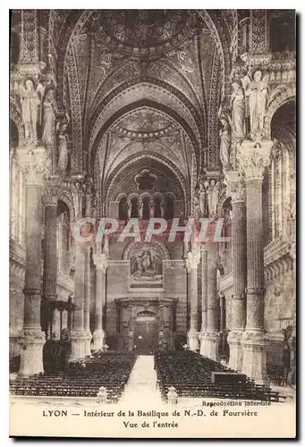 Ansichtskarte AK Lyon Interieur de la Basilique de ND de Fourviere Vue de l'Entree