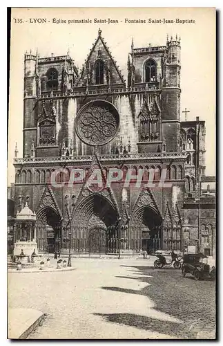 Cartes postales Lyon Eglise primitiale Saint Jean Fontaine Saint Jean Baptiste