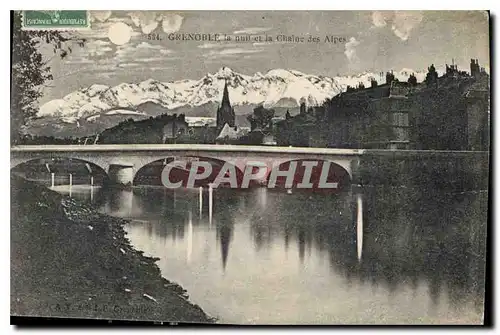 Cartes postales Grenoble la nuit et la Chaine des Alpes