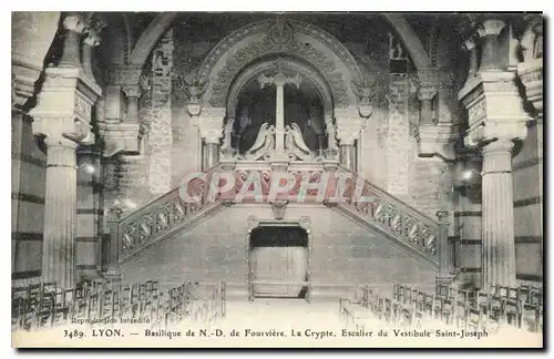 Cartes postales Lyon Basilique de Notre Dame de Fourviere La Crypte Escalier du Vestibule Saint Joseph