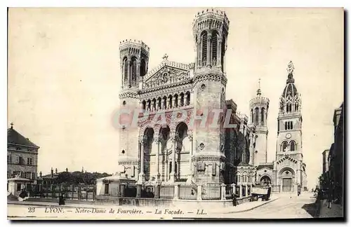 Cartes postales Lyon Notre Dame de Fourviere La Facade