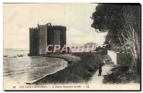 Cartes postales Ile Saint Honorat L'Ancien Monastere fortifie