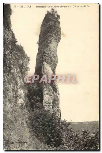 Cartes postales Le Jura Baume les Messieurs un monolithe