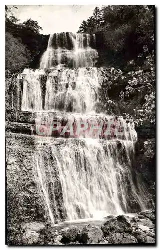 Cartes postales La Franche Comte Pittoresque Vallee du Herisson Cascade en Eventail