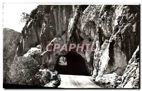 Cartes postales La Franche Comte Pittoresque Route de Saint Claude a la Faucille La Percee