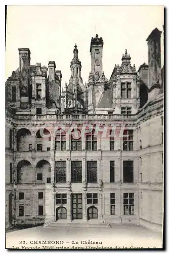 Ansichtskarte AK Chambord le Chateau la Facade Midi prise dens L'Interieure de la Cour