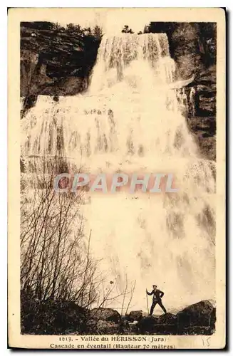 Cartes postales Vallee du Herisson Jura Cascade en eventail Hauteur 70 m