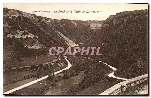 Cartes postales Jura Touriste Le Fond de la Vallee de Revigny