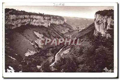 Ansichtskarte AK Grottes de Baume les Messieurs Jura vue generale de la Vallee