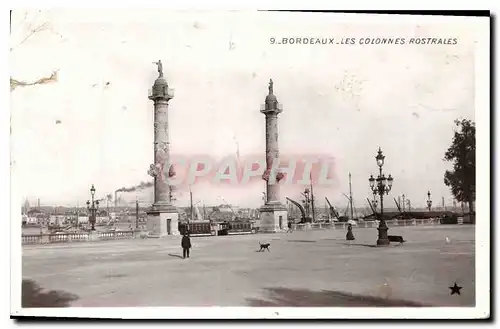 Cartes postales Bordeaux les Colonnes Rostrales