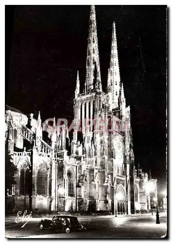 Cartes postales Bordeaux Gironde la nuit les Fleches et l'Abside de la Cathedrale St Andre