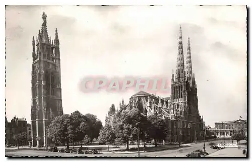 Ansichtskarte AK Bordeaux   Gironde Cathedrale et la Tour Pey Berland