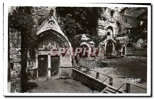 Ansichtskarte AK Saint Emilion Gironde l'Eglise Monalithe