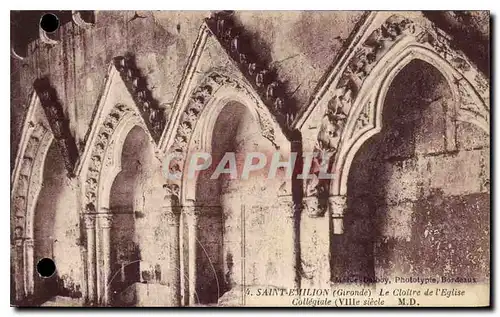 Ansichtskarte AK Saint Emilion Gironde Le Cloitre de l'Eglise Collegiale