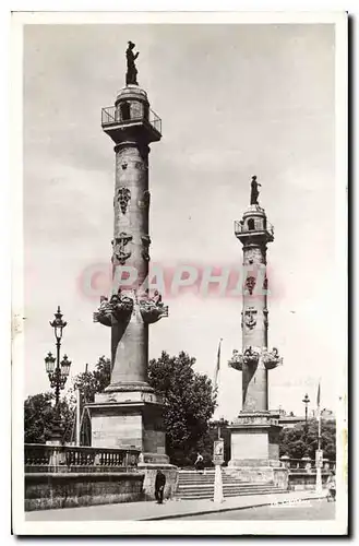 Cartes postales Bordeaux les colonnes Rostrates