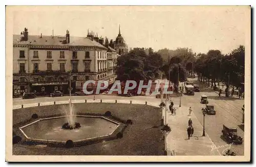 Ansichtskarte AK Tours La Place Jean Jaures et l'Avenue de Grammont RD