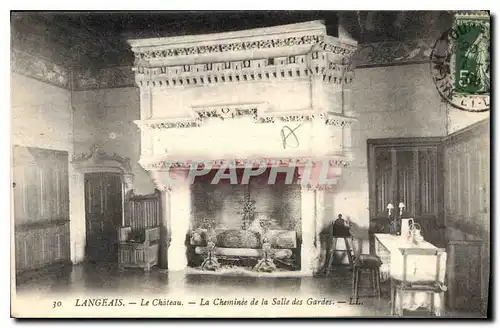 Cartes postales Langeais Le Chateau la Cheminee de la Salle des Gardes