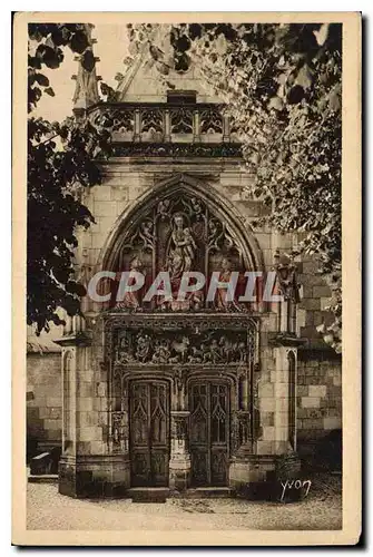 Cartes postales Chateaux de la Loire Chateau d'Amboise Porte de la Chapelle St Hubert Construite par Charles VII