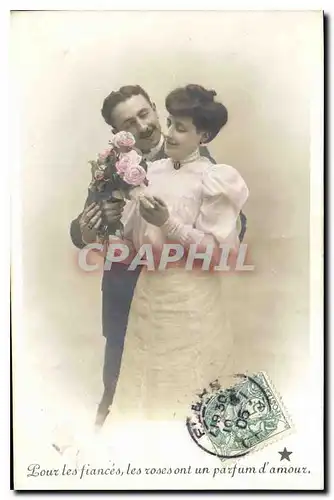 Cartes postales Lour les fiances les roses unt parfum d'Amour Femme