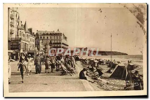 Cartes postales Wimereux vue sur la digne vers le Casino