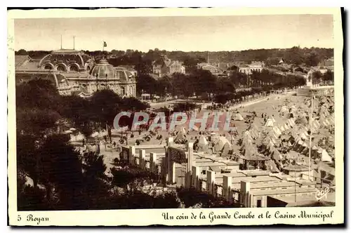 Cartes postales Royan Un coin de la Grande Concbe et le Casino Municipal