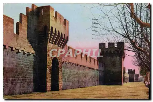 Cartes postales Avignon Vaucluse les Remparts ouvrage du XIV siecle commencee sous Innocent VI termines sous Urb