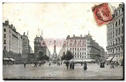 Cartes postales Lyon la Place de la Republique