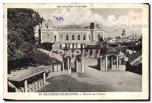 Ansichtskarte AK Les Hautes Pyrenees Bagneres de Bigorre Entree du Casino